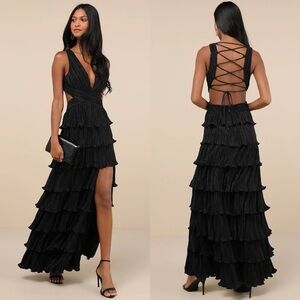 NWT Lulu’s Beauty Icon Black Satin Pleated Tiered Lace-Up Maxi Dress Medium Chic